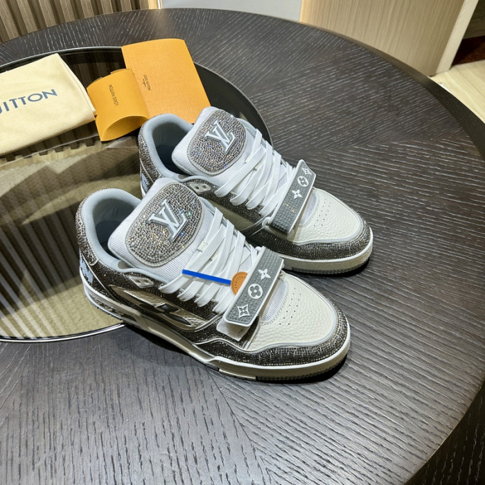 LOU1VTON SNEAKER (crystal)