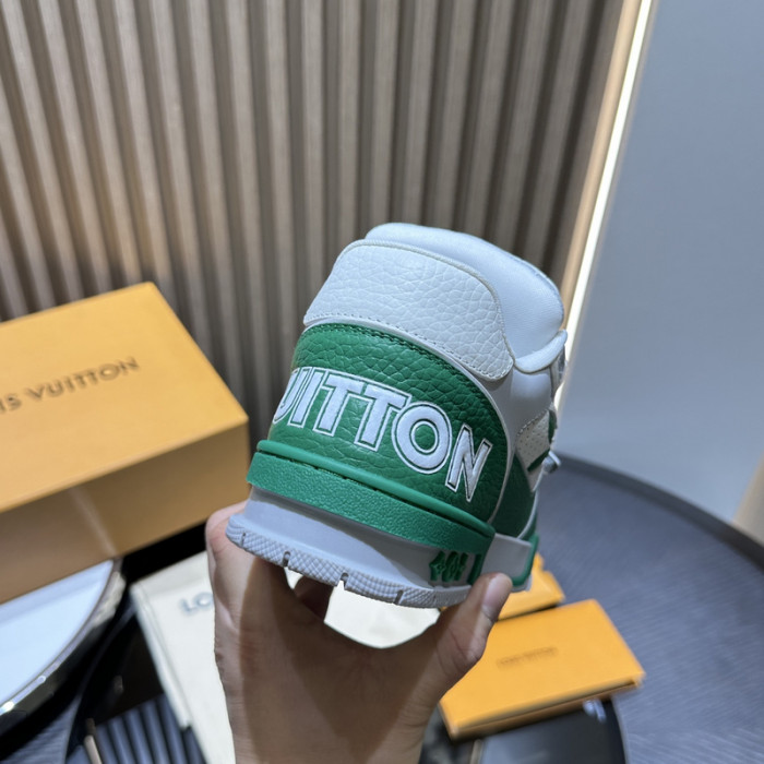 LOU1VTON SNEAKER