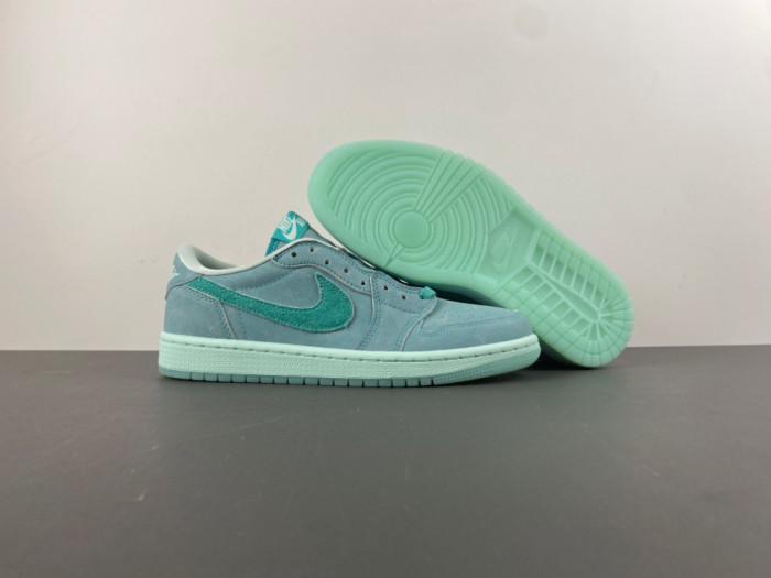 Jordan 1 Retro Low OG Washed Teal HQ8111-300