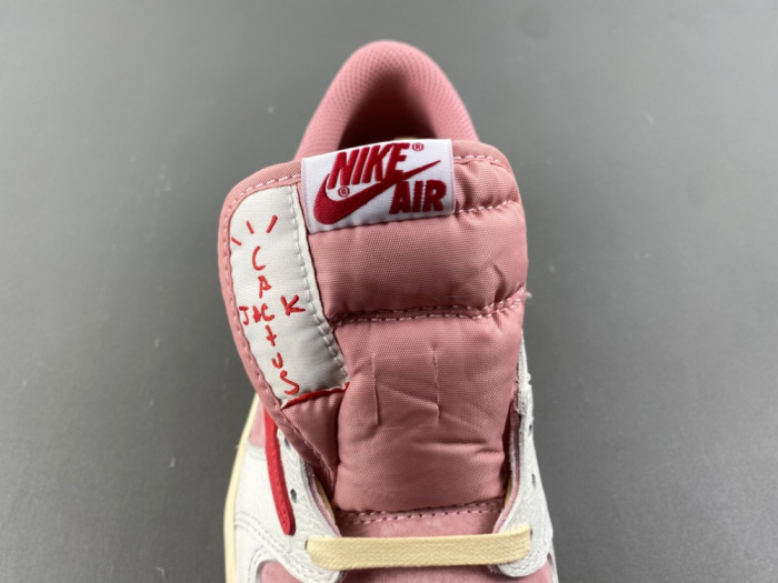 Travis Scott x Air Jordan 1 Low OG DM7866-100