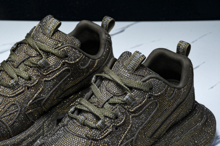 BLCG RUNNER SNEAKER (crystal)