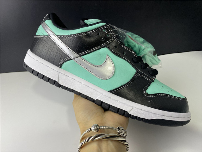 nike dunk sb low Di*m*nd supply co. "tiffany" - 304292 402
